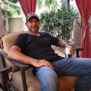 Meet your Posher, Todd